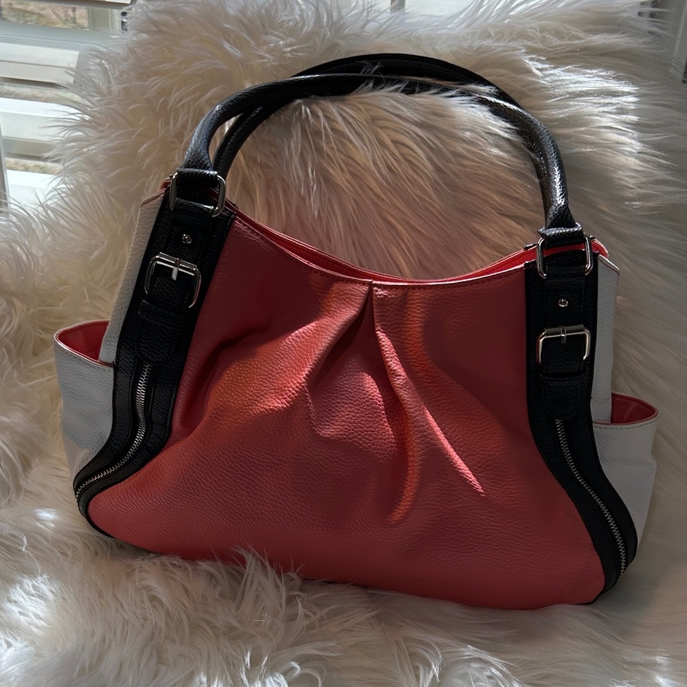 Stylish Red and White Women's Shoulder Bag